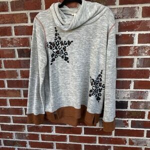 Hem & Thread Women's Gray Leopard Star Print Cowl Neck Pullover Sweatshirt Large